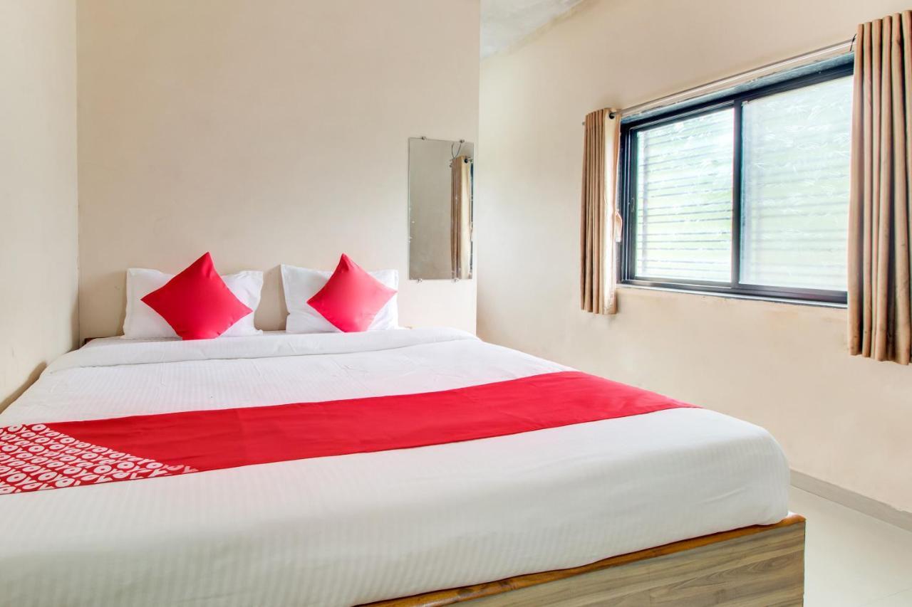 Hotel Oyo 48915 Chaitanya Green Park Vani Zimmer foto