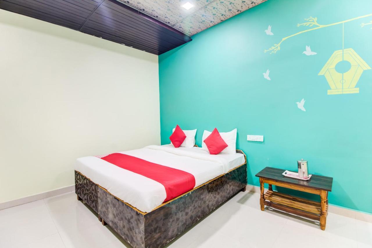 Hotel Oyo 48915 Chaitanya Green Park Vani Exterior foto